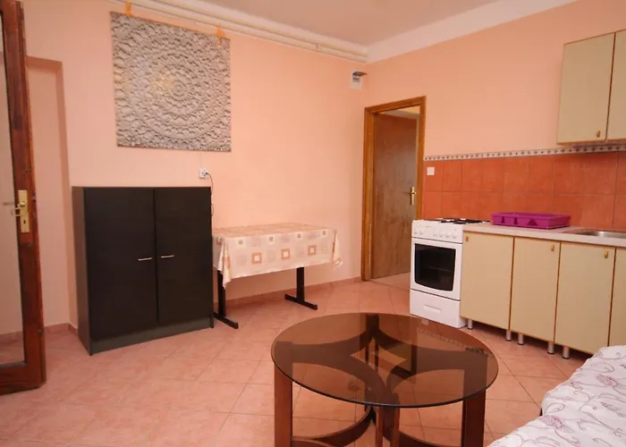 Pag 6467c דירה פג